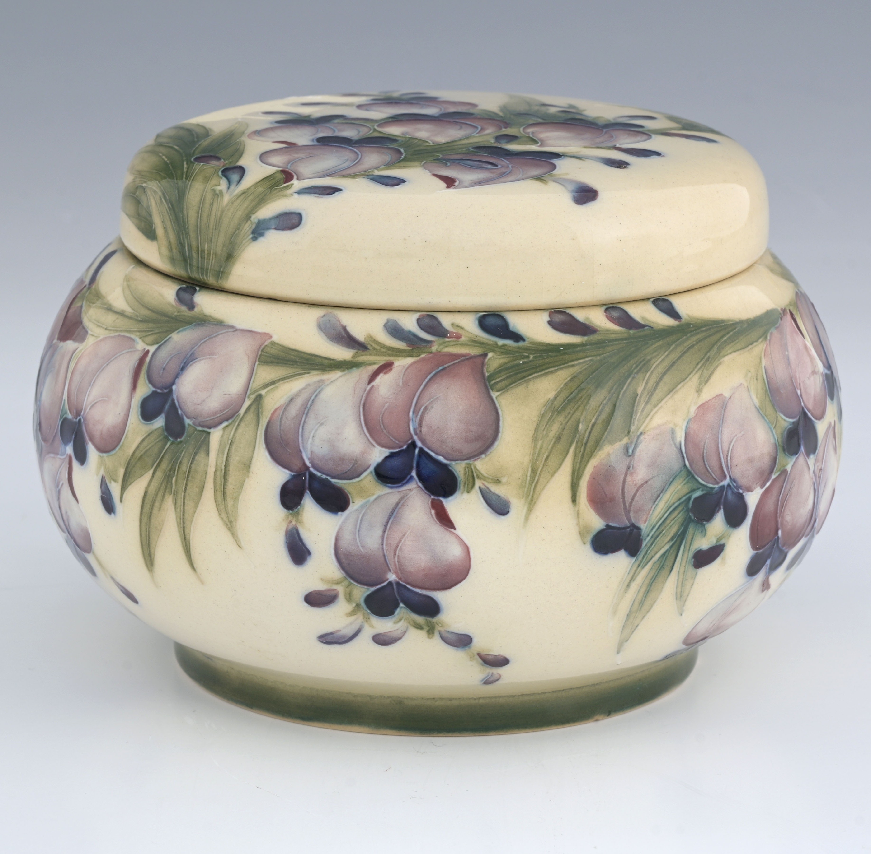 Fine & Decorative Arts